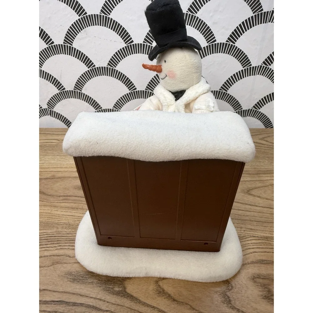 Hallmark 2005 Musical Plush Snowman Playing PIANO Christmas Jingle Pals - READ